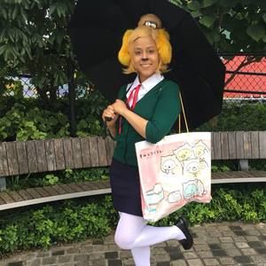 Meet your Posher, Rae